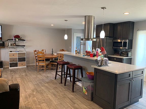 3rd image of 5283 Smokehouse Ln