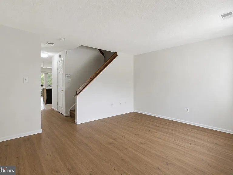 18315 Leman Lake Dr #705 — Photo 7