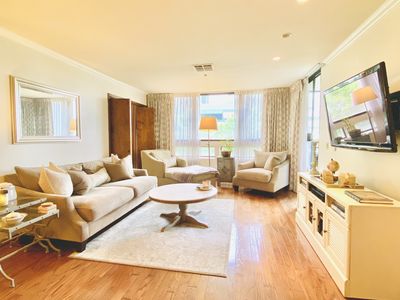 880 W 1st St APT 526, Los Angeles, CA, 90012