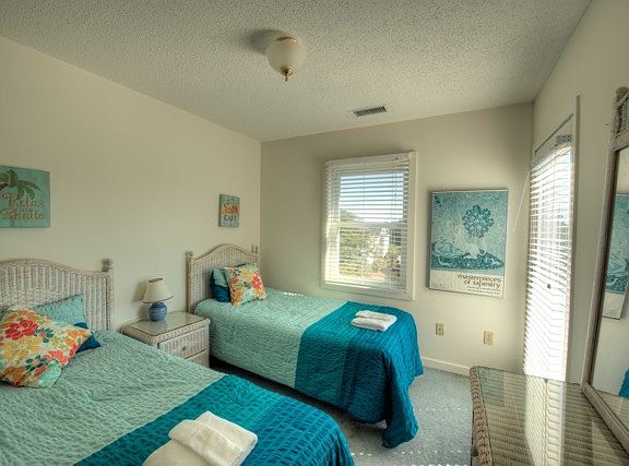 5th image of 14 Pelican Reach