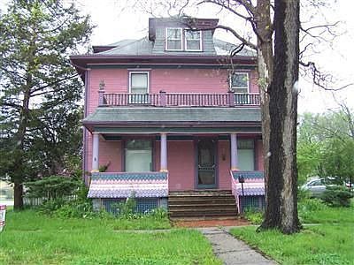 5th image of 601 Cottonwood St