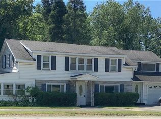 8678 Old River Rd, Marcy, NY 13403
