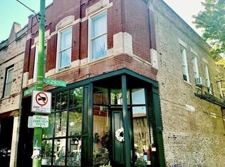2900 S Wallace St #2F, Chicago, IL 60616