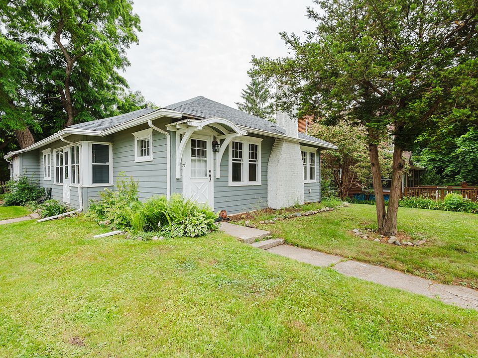 1st image of 75 Riverview Ave
