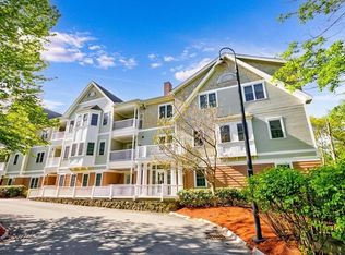 190 Chickering Rd UNIT 304D, North Andover, MA 01845