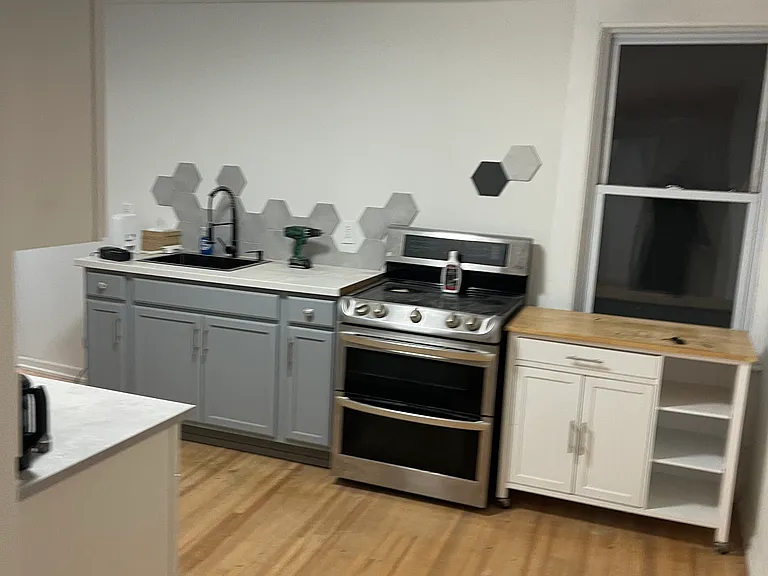 326 Cottage Grove Rd #2 — Photo 3