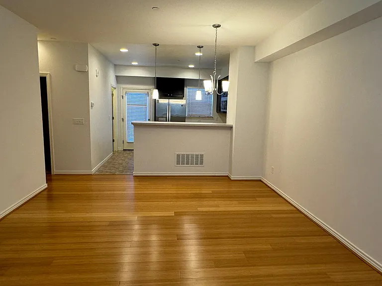 1320 Kestrel Ln #C — Photo 3