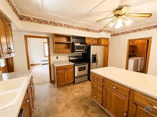53 Clinton Ave Photo 1