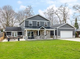 8585 Portage Lake Blvd, Pinckney, MI