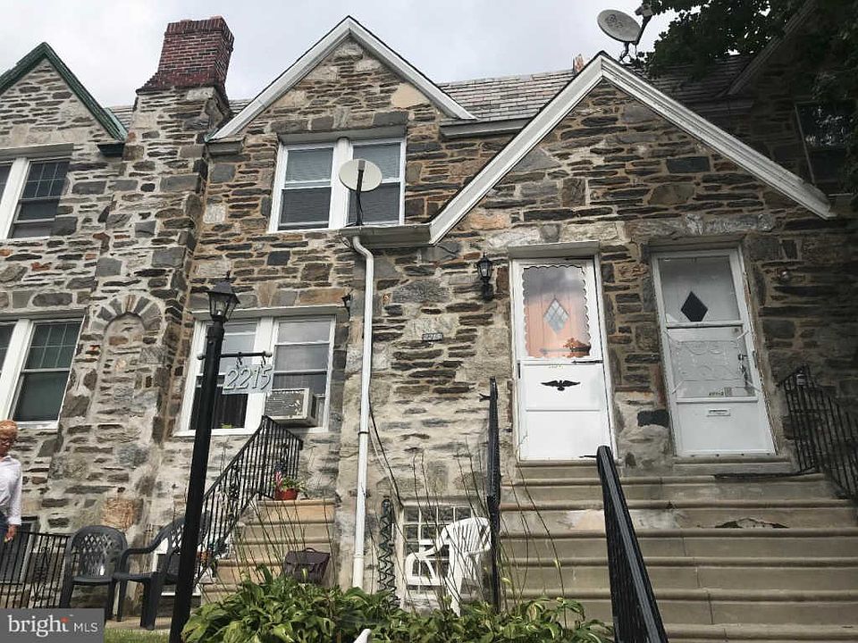1st image of 2215 N Salford St