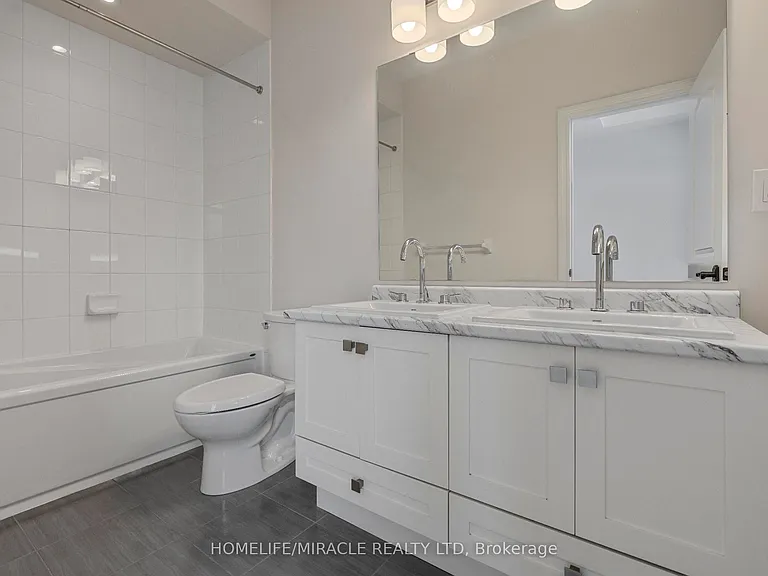 61 Yorkton Blvd — Photo 12