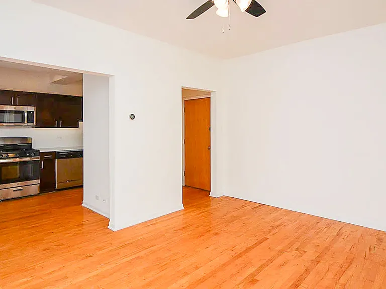 1555 N Mohawk St #3B — Photo 5