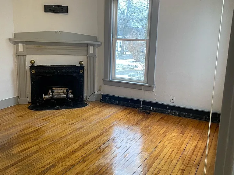 42 Center St #1 — Photo 3