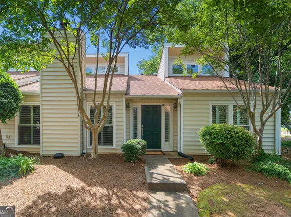 837 Serramonte Dr, Marietta, GA 30068
