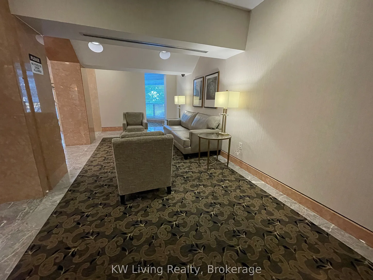 2 bed, $2,400 — Photo 4