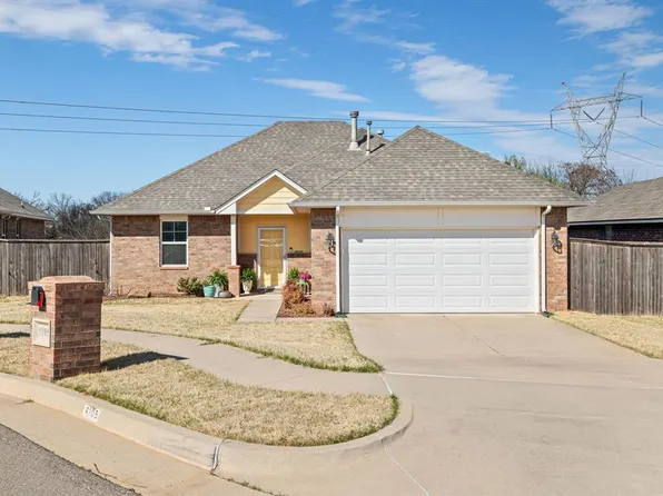 9105 NW 143rd St, Yukon, OK 73099