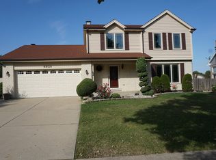 6930 Cambridge Rd, Downers Grove, IL 60516