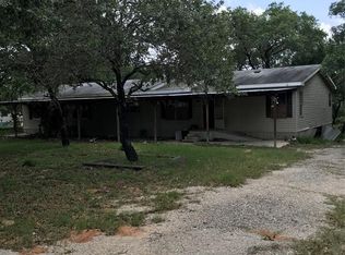 150 Highlands Loop, Poteet, TX 78065