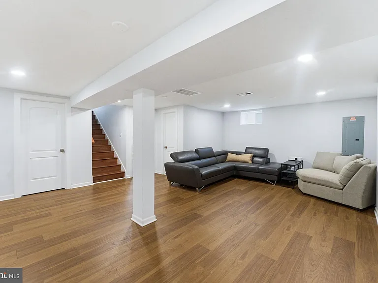 517 Lebaum St SE — Photo 38