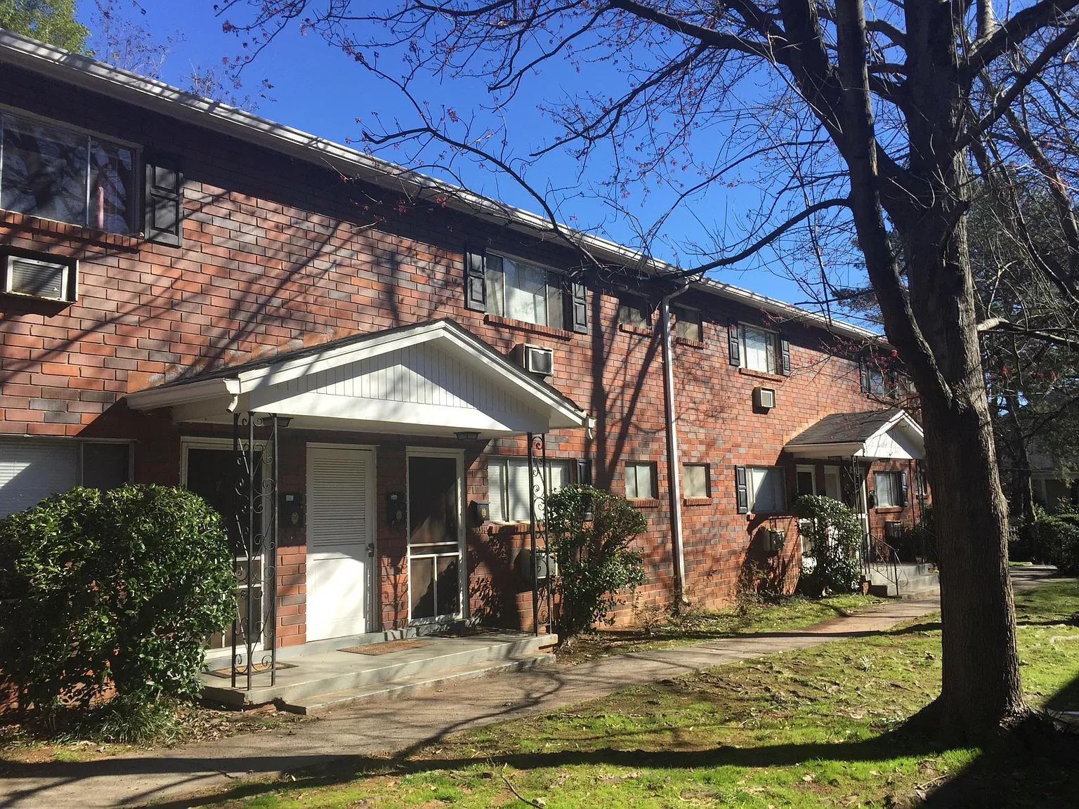 1 bed, 550 sqft, $1,149 — Photo 2