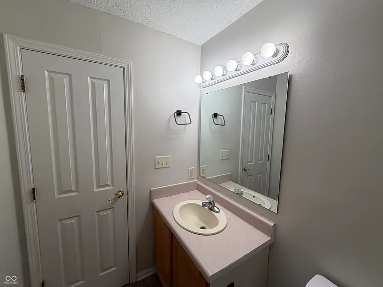 411 Garden Grace Dr — Photo 34
