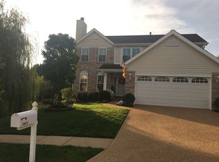 16873 Hickory Crest Dr, Ballwin, MO