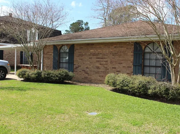 224 Lynwood Dr, Houma, LA 70360