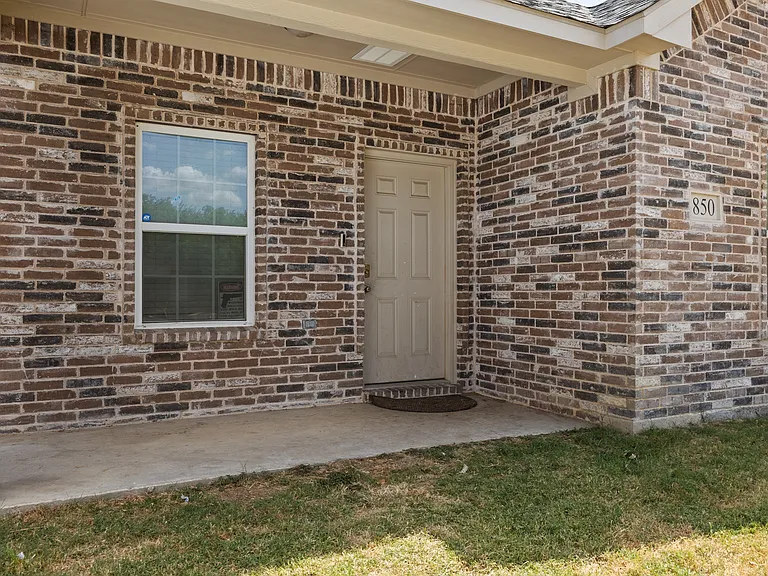 850 E Harvey Ave — Photo 16