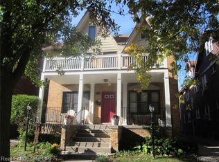 1005 Beaconsfield Ave APT 2, Grosse Pointe Park, MI 48230