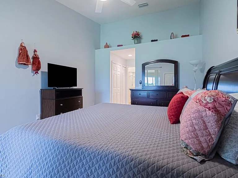 6015 Pinnacle Ln #5 — Photo 13