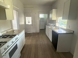 321 2nd St, Pitcairn, PA 15140