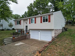 224 Woodhaven Dr, Bridgeville, PA