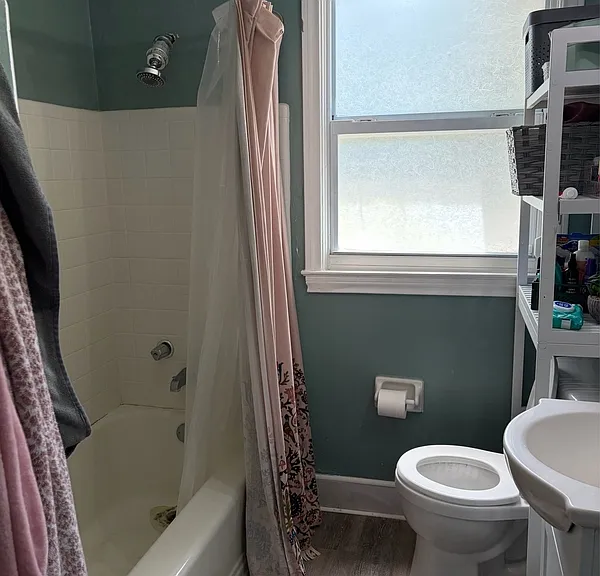 422 Prince St — Photo 8