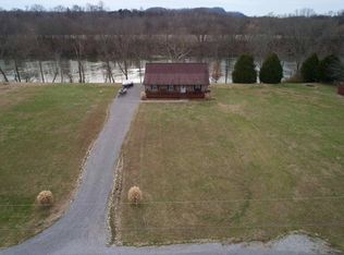 214 Rainbow Rd, Burkesville, KY 42717