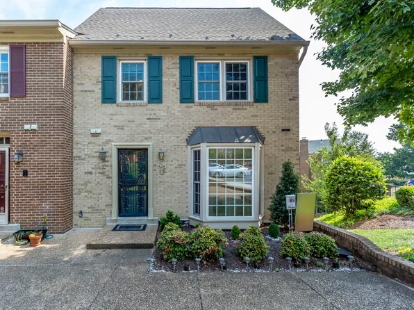 718 N Armistead St, Alexandria, VA 22312