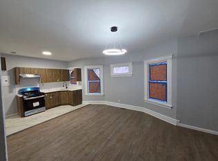 98 S Grove St #5C, East Orange, NJ 07018
