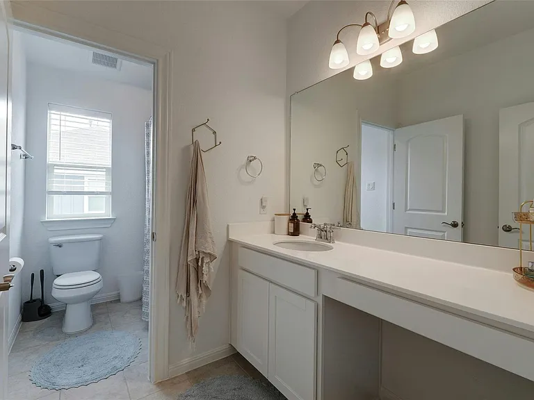 401 Georgia Lace Trl — Photo 33