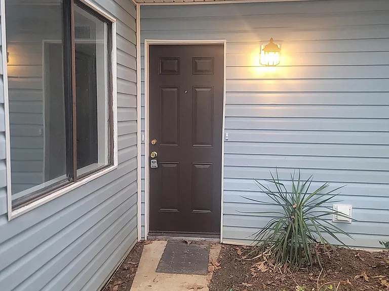 920 Lakewood Ln #920 — Photo 23