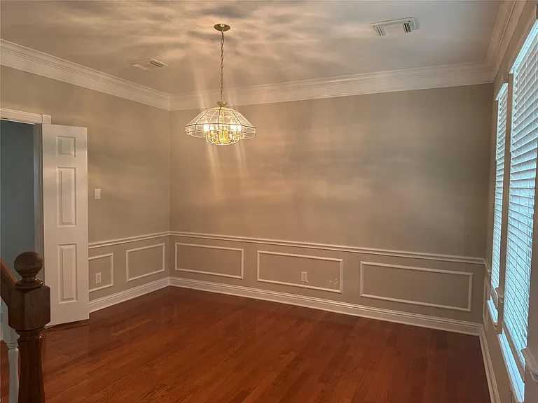 4319 Greystone Way — Photo 3