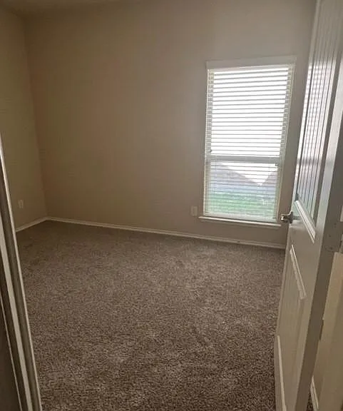 1222 Coleman Dr — Photo 9