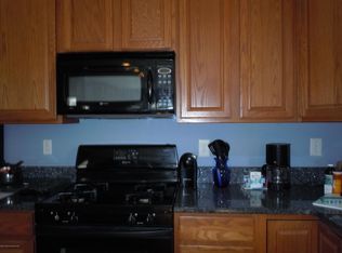 37 Marlow Dr, Jackson, NJ