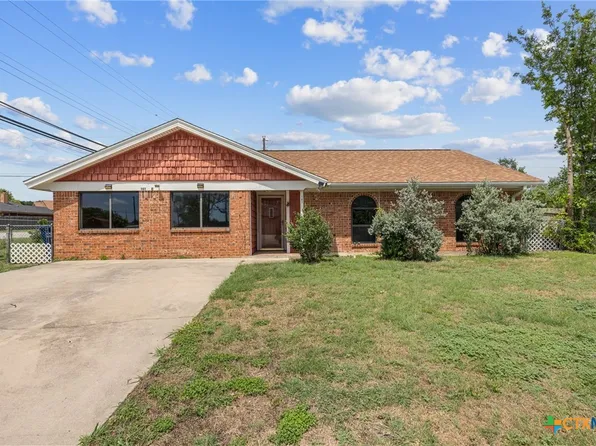 101 E Hogan Dr, Copperas Cove, TX 76522