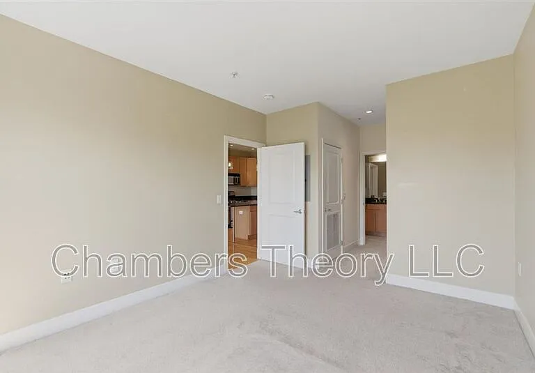 1800 Wilson Blvd #314 — Photo 15