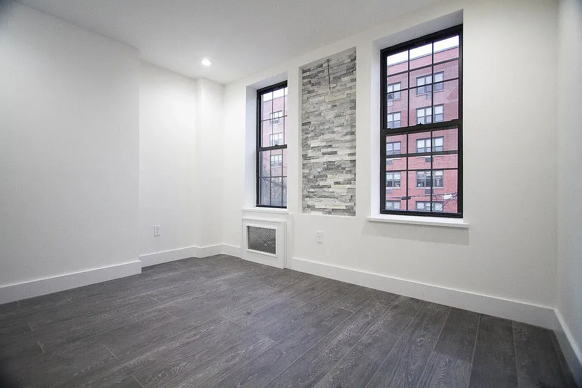 424 Bleecker Street — Photo 4