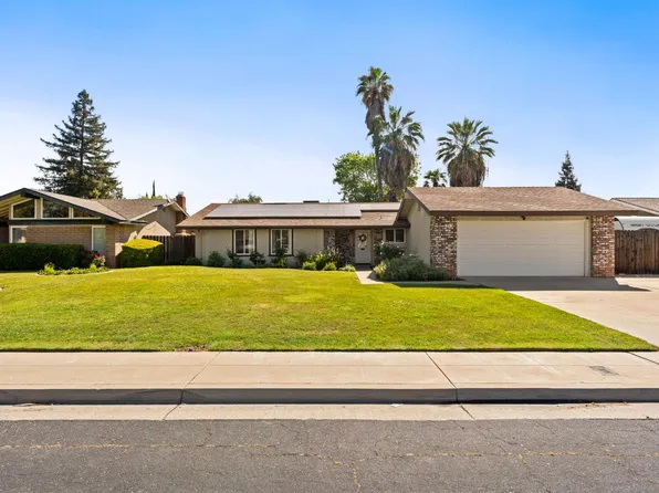 465 Bliss Ave, Clovis, CA 93611