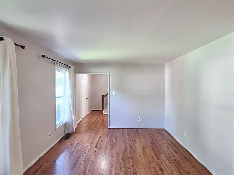 9019 Double Tree Ln — Photo 8
