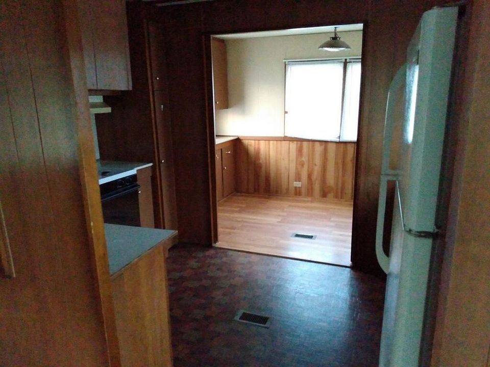 2nd image of 7741 E Ridge Rd Lot 5