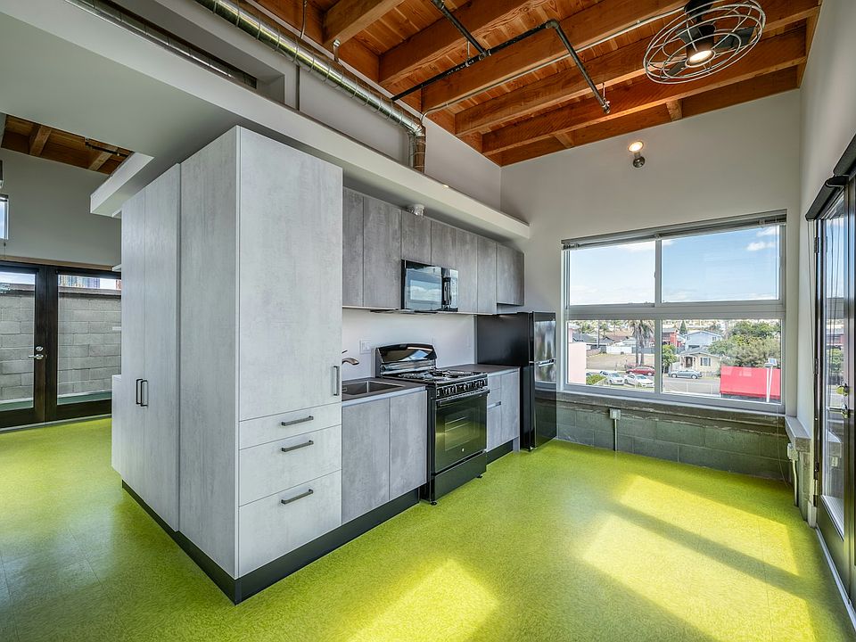 1st image of 1932 Kearney Ave APT 16