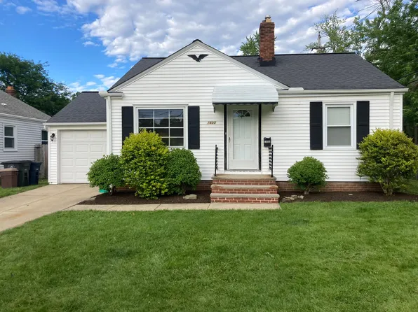 1605 Richmond Rd, Lyndhurst, OH 44124