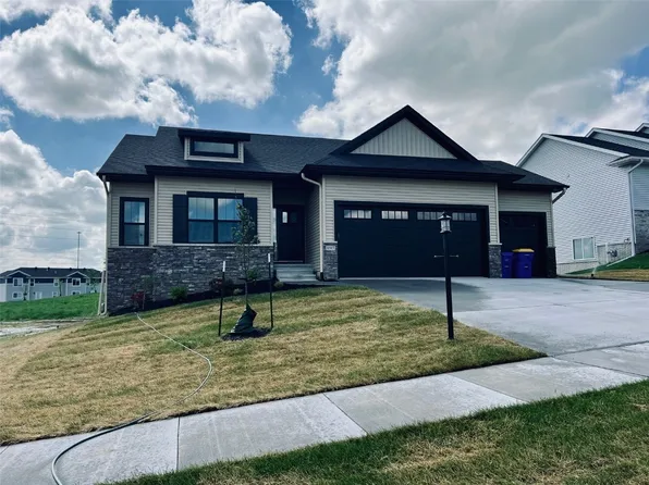 1317 E Gable Way, Tiffin, IA 52317